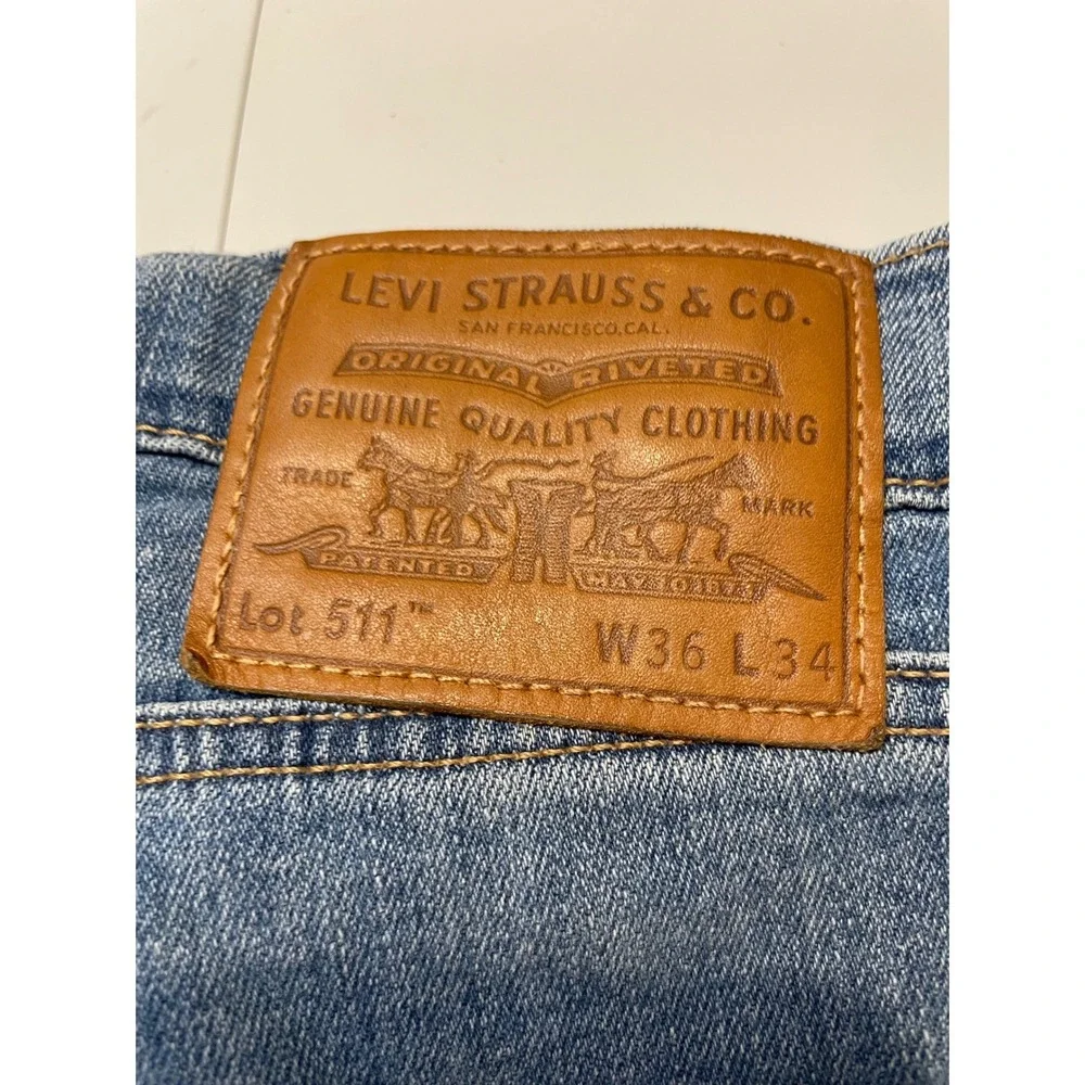 Levis Premium 511 Slim Fit Jeans Mens 36x34 Light Wash Blue WaterLess Denim